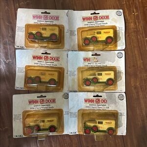 Lot of 6 Winn Dixie 1930 Chevy Panel Truck die cast cars 1/43 scale in package